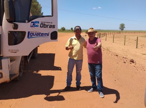 Prefeito Lídio vistoria trabalhos de melhorias na estrada do campão