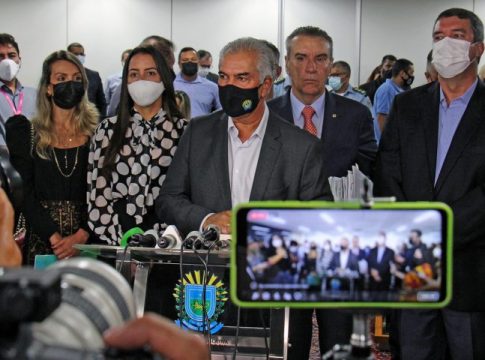 Reajuste geral de 10% é sancionado e servidores terão ganho salarial a partir de janeiro de 2022
