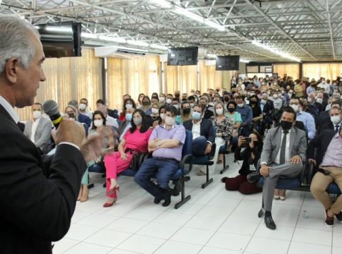 Reinaldo Azambuja empossa novos secretários para fazer mais entregas à população
