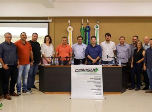 Prefeitos do CONISUL se reúnem em Sete Quedas e traçam metas para 2022