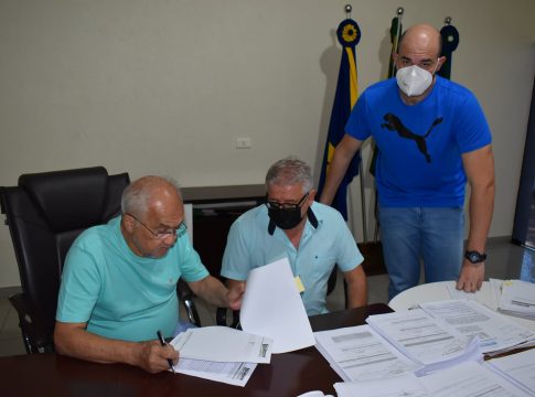 Entidades da área de Saúde assinam termo de fomento com a Prefeitura de Iguatemi