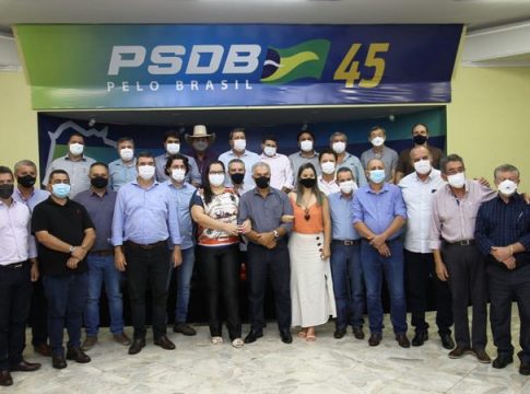 PSDB reúne cúpula para alinhar apoio de prefeitos tucanos a Riedel