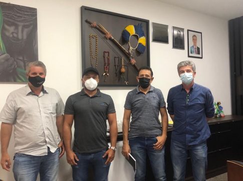 PAULÃO RECEBE SÓCIO PROPRIETÁRIO DA EMPRESA NAIR CONFECÇÕES