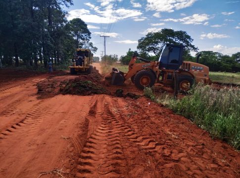 Prefeitura de Itaquiraí trabalha diariamente na recuperação de estradas rurais