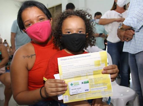 Em apenas 10 meses, Mais Social transforma realidades e já chega a mais de 75 mil famílias