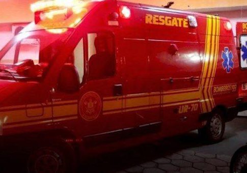 Jovem é socorrida após ser esfaqueada 3 vezes por mulher em Campo Grande