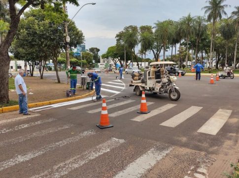 Naviraí segue cronograma de restauração da sinalização horizontal