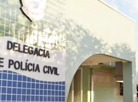 Jovem tem casa invadida e é executado em cima da cama em MS