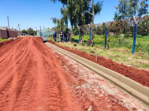 Programa Mais Asfalto para Mundo Novo realiza meio-fio em travessas e conclui pavimentação de mais três quadras