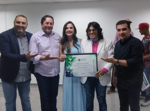 Prefeito de Mundo Novo recebeu título de Cidadão Sul-Mato-Grossense