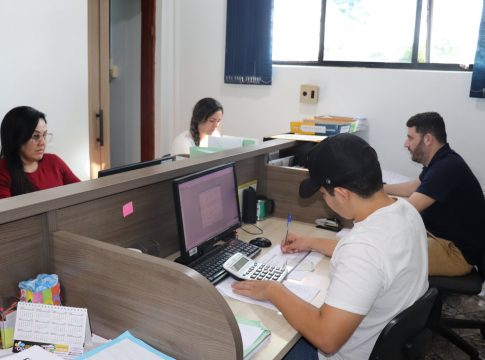 Governo de Mundo Novo pagou restante do 13º salário e pagamento do mês até o dia 21