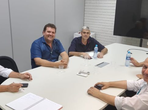 Dr. Lídio conquista na Energisa o rebaixamento da tensão de rede elétrica do Jardim Eucaliptos 3