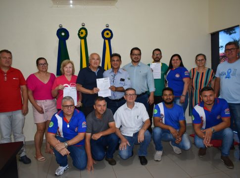 Iguatemi realiza doação de terrenos para entidades do município