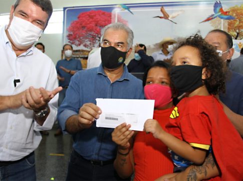 Mais de 87 mil famílias recebem nesta terça-feira o 13º do Mais Social