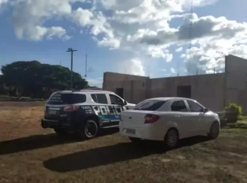 Criança de 10 anos dirige carro por mais de 50 km para “salvar” o pai