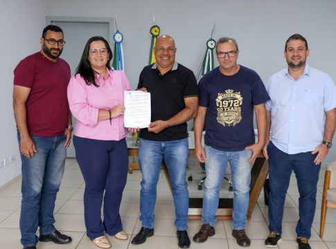 Prefeitura de Naviraí envia para Câmara projeto que concede reajuste salarial de 8,15% aos servidores públicos municipais