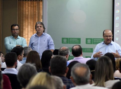 Governo técnico com gestores comprometidos é o que prevê os contratos de gestão em diversas áreas do Estado