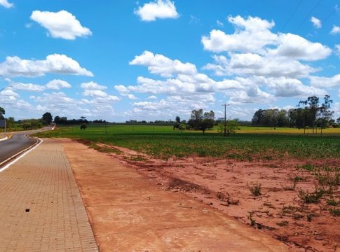 Prefeitura de Japorã adquire área para novos comércios e empresas