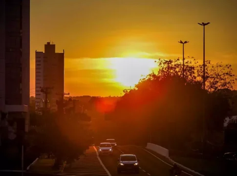 Semana começa com sensação térmica que pode superar 40ºC