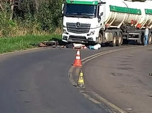 Moradora de MS morre em acidente com carreta no Paraná