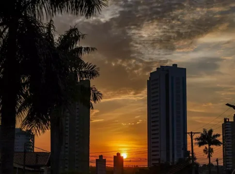 MS pode ter sensação de 50°C e temporal com danos