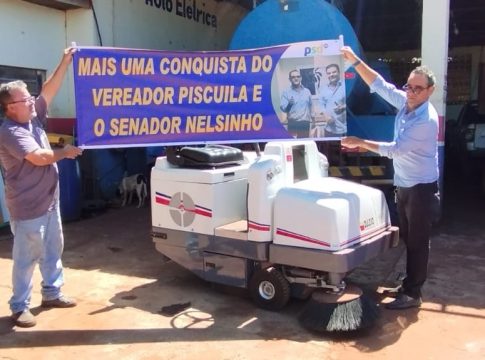 Ação do senador Nelsinho garante máquina varredora de rua para Mundo Novo