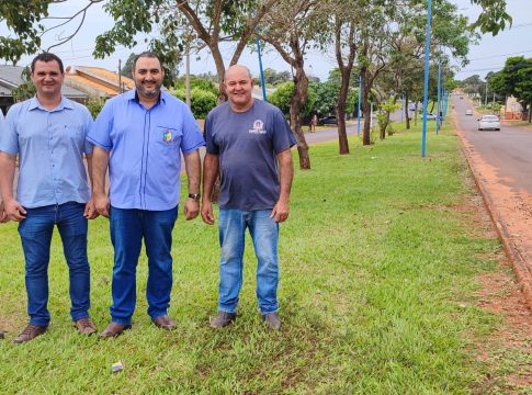 Vereadores viabilizaram R$ 350 mil para pista de caminhada na Avenida Salvador