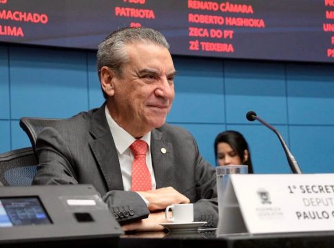 Deputado Paulo Corrêa solicita viatura para reforçar patrulha rural em Amambai