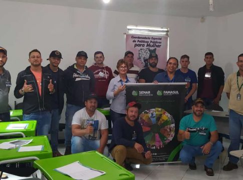 Prefeitura de Itaquiraí promoveu curso para operadores de empilhadeira