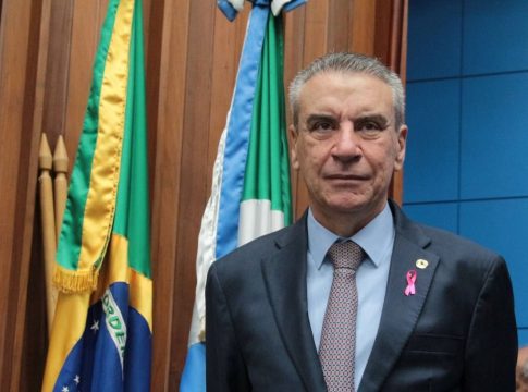No Outubro Rosa, Paulo Corrêa alerta para prevenção ao câncer de mama