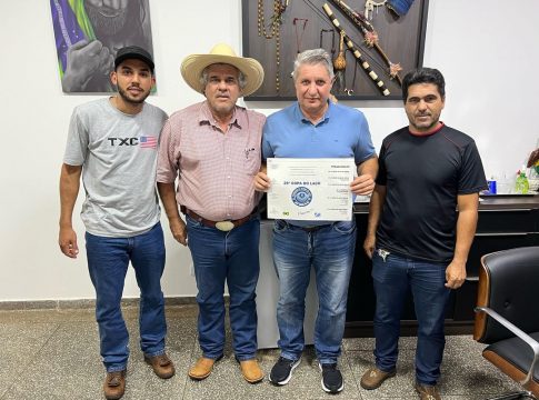 Prefeito Paulão recebe Gino Ferreira, presidente do Grupo C da Federação de Laço do MS