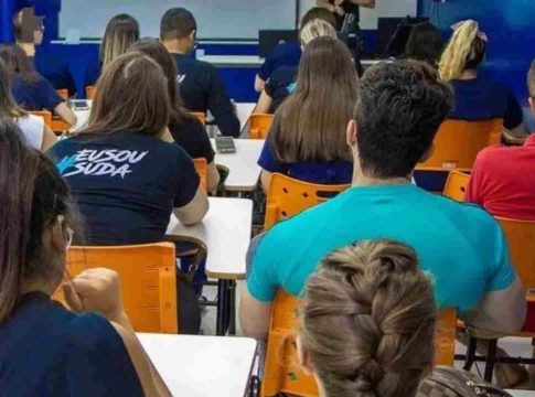 Estudantes já podem receber ‘salário’ de R$ 1.320 em Mato Grosso do Sul