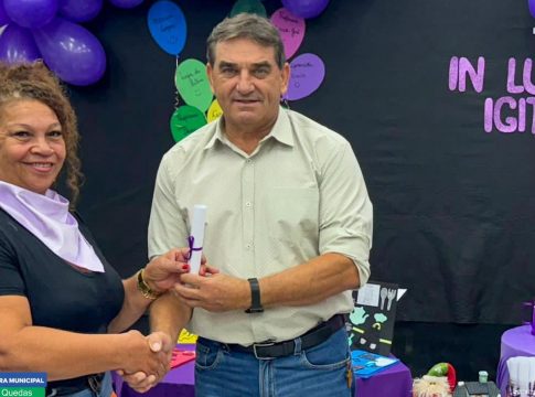 Sete Quedas realiza formatura do projeto 60+ Inclusão Digital