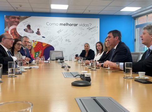 Governo de MS fecha parceria com BID para atrair investimentos privados em saúde pública