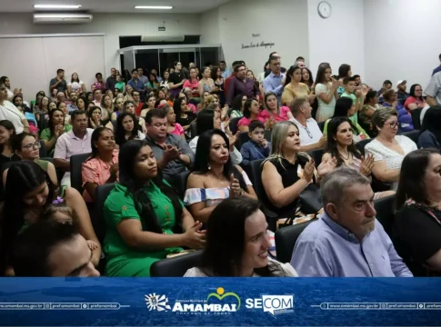 Educadores destaques de Amambai são homenageados