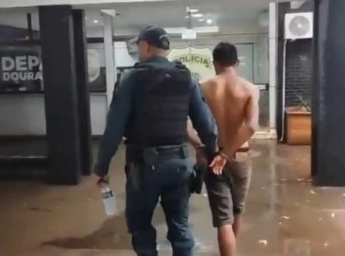 Rapaz que estuprou e matou a namorada em aldeia é transferido para penitenciária de Dourados