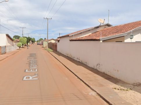 Crianças queimadas após casa ser incendiada estão em coma na Santa Casa