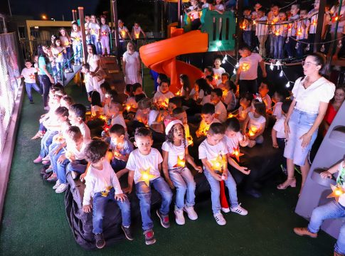 Guaíra realizou a Cantata de Natal no CMAEE