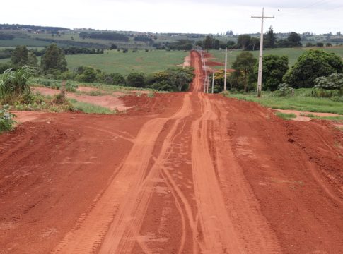 Várias estradas rurais de Mundo Novo passam por manutenção em trabalho do governo municipal