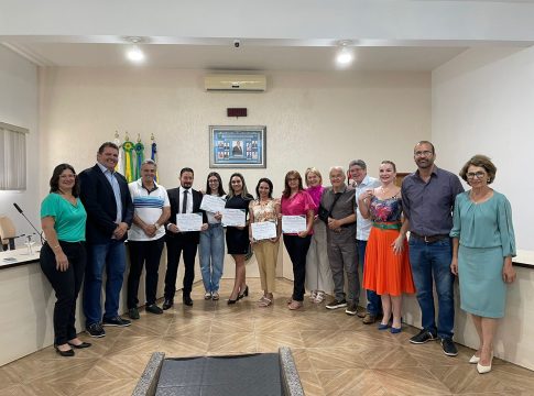 Prefeito, vereadores e Promotor prestigiam posse dos Conselheiros Tutelares em Iguatemi