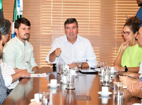 Investimentos do Estado em Itaquiraí vão de saúde até obras de drenagem e asfalto