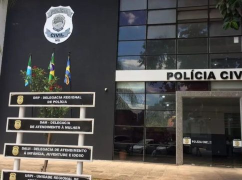 Homem que foi filmado ao espancar mulher é morto em confronto com a polícia em Corumbá