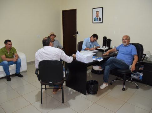 Reunião entre Administração e representante da Energisa tratou do fornecimento de energia em Iguatemi