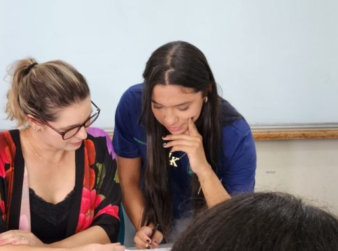 Escolas estaduais oferecem educação profissional, formam profissionais e abrem caminhos para a faculdade