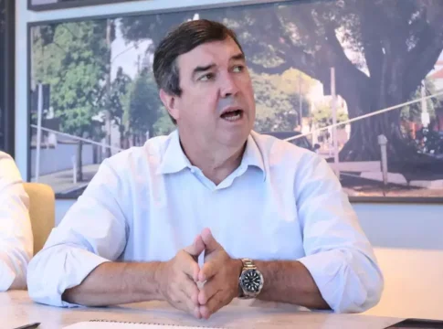 Governo de Riedel é aprovado por 72,6%, segundo pesquisa