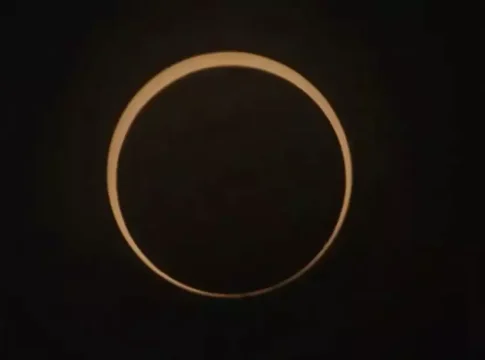 Eclipse total fará “dia virar noite” e poderá ser visto pela internet
