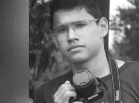 Mães pedem socorro para filhos, após tortura e cárcere em quartel onde 1 morreu
