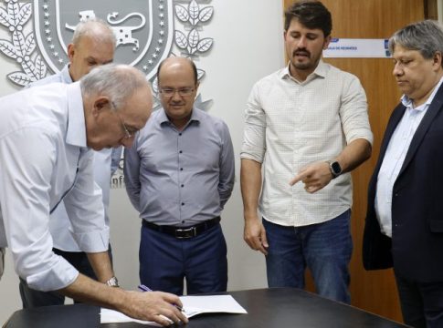 Governo destina R$ 5 milhões para reforma e revitalização de praça em Itaquiraí