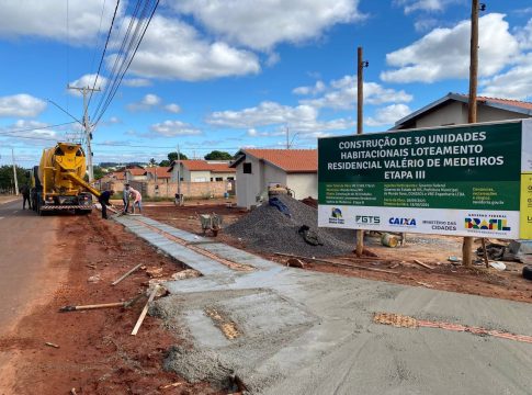 Últimas 30 casas do Conjunto Valério de Medeiros em Mundo Novo devem ser entregues no segundo semestre