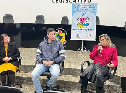 Seminário discute sobre o acolhimento da crianças e adolescentes em Mundo Novo